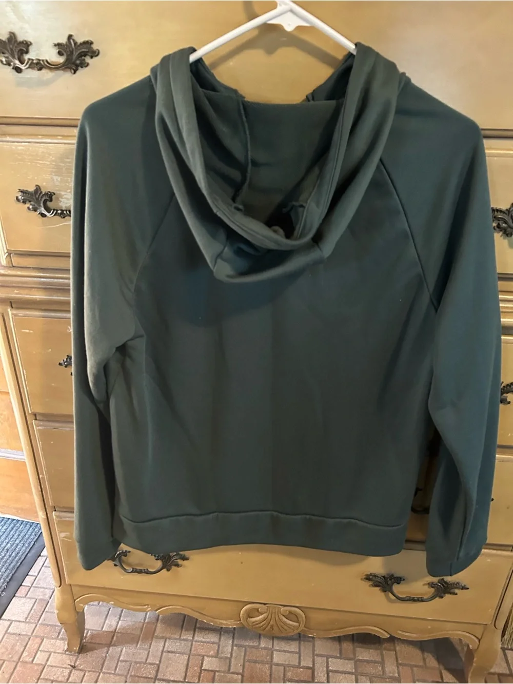 Nike Green Dri-FIT Pullover Sweatshirt with White Swoosh